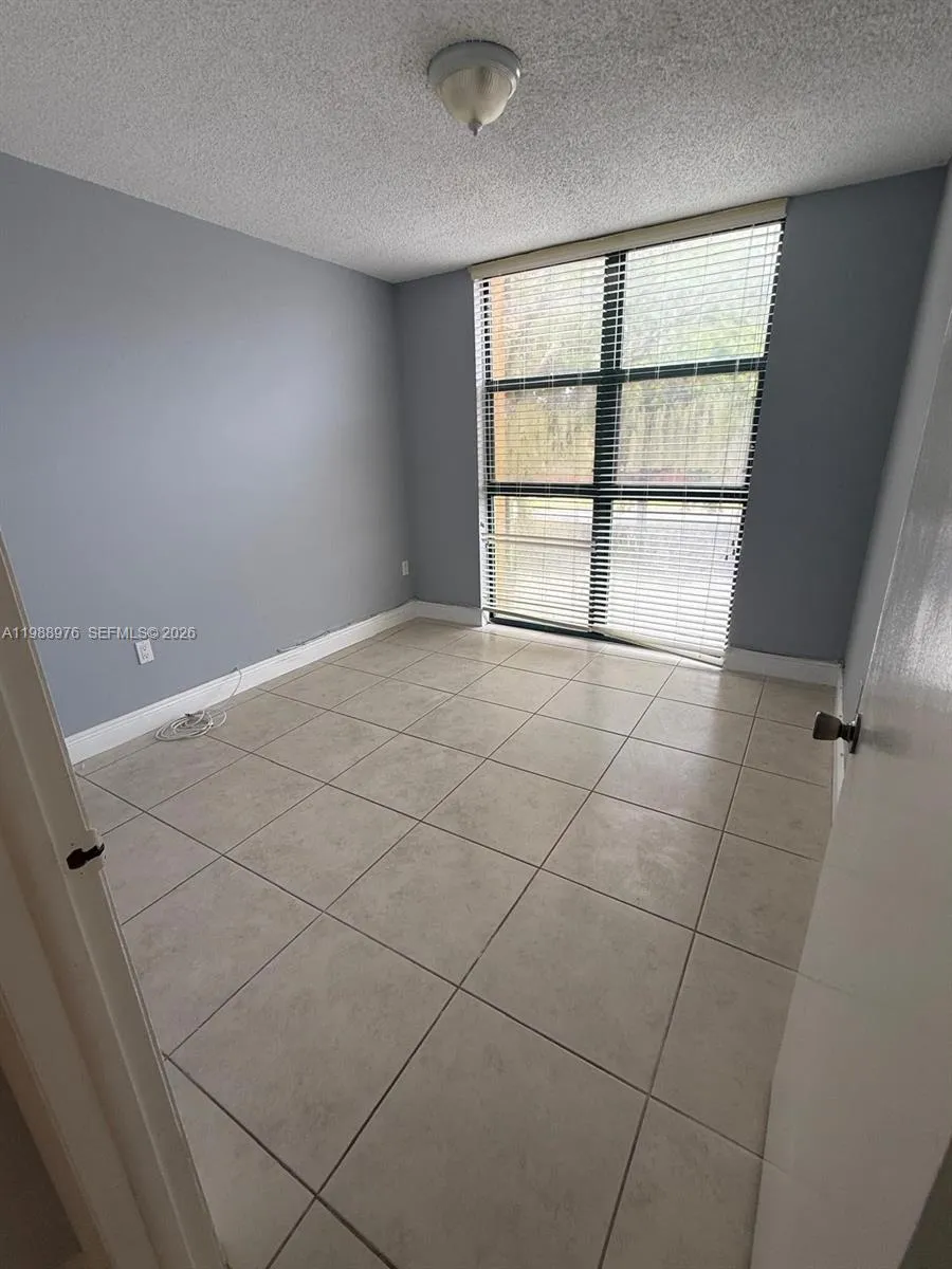 11780 Sw 18 St 230-2, Miami, Florida 33175, Miami, Florida 33175, 3 Bedrooms Bedrooms, ,2 BathroomsBathrooms,Residential,For Sale,11780 Sw 18 St 230-2, Miami, Florida 33175,A11988976
