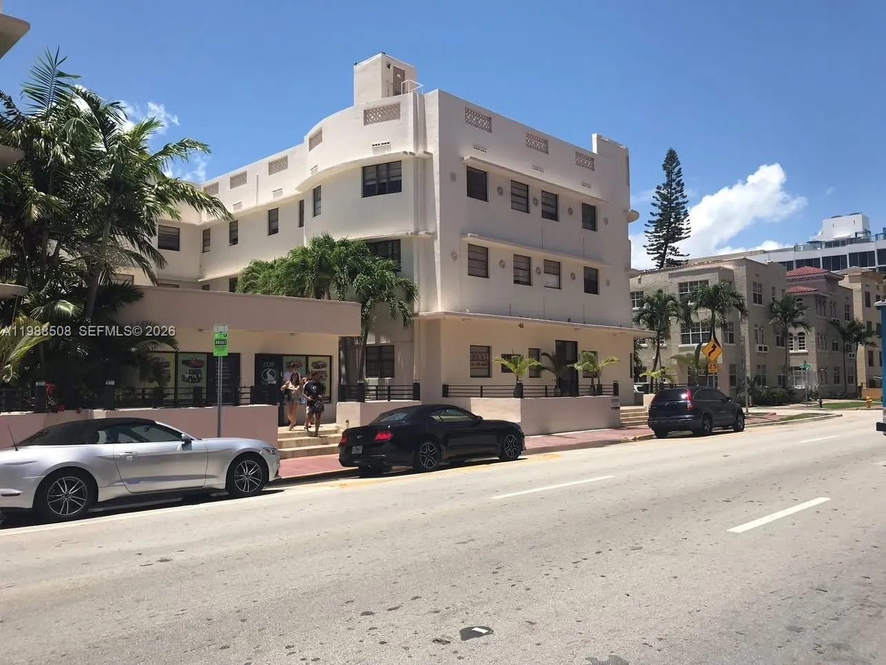 2730 Collins Ave 205, Miami Beach, Florida 33140, Miami Beach, Florida 33140, 1 Bedroom Bedrooms, ,1 BathroomBathrooms,Residential Lease,For Rent,2730 Collins Ave 205, Miami Beach, Florida 33140,A11988508