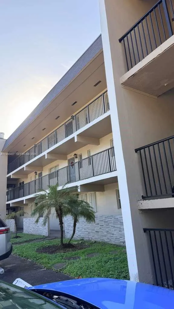 7910 N Colony Cir N 308, Tamarac, Florida 33321, Tamarac, Florida 33321, 1 Bedroom Bedrooms, ,1 BathroomBathrooms,Residential Lease,For Rent,7910 N Colony Cir N 308, Tamarac, Florida 33321,A11986407