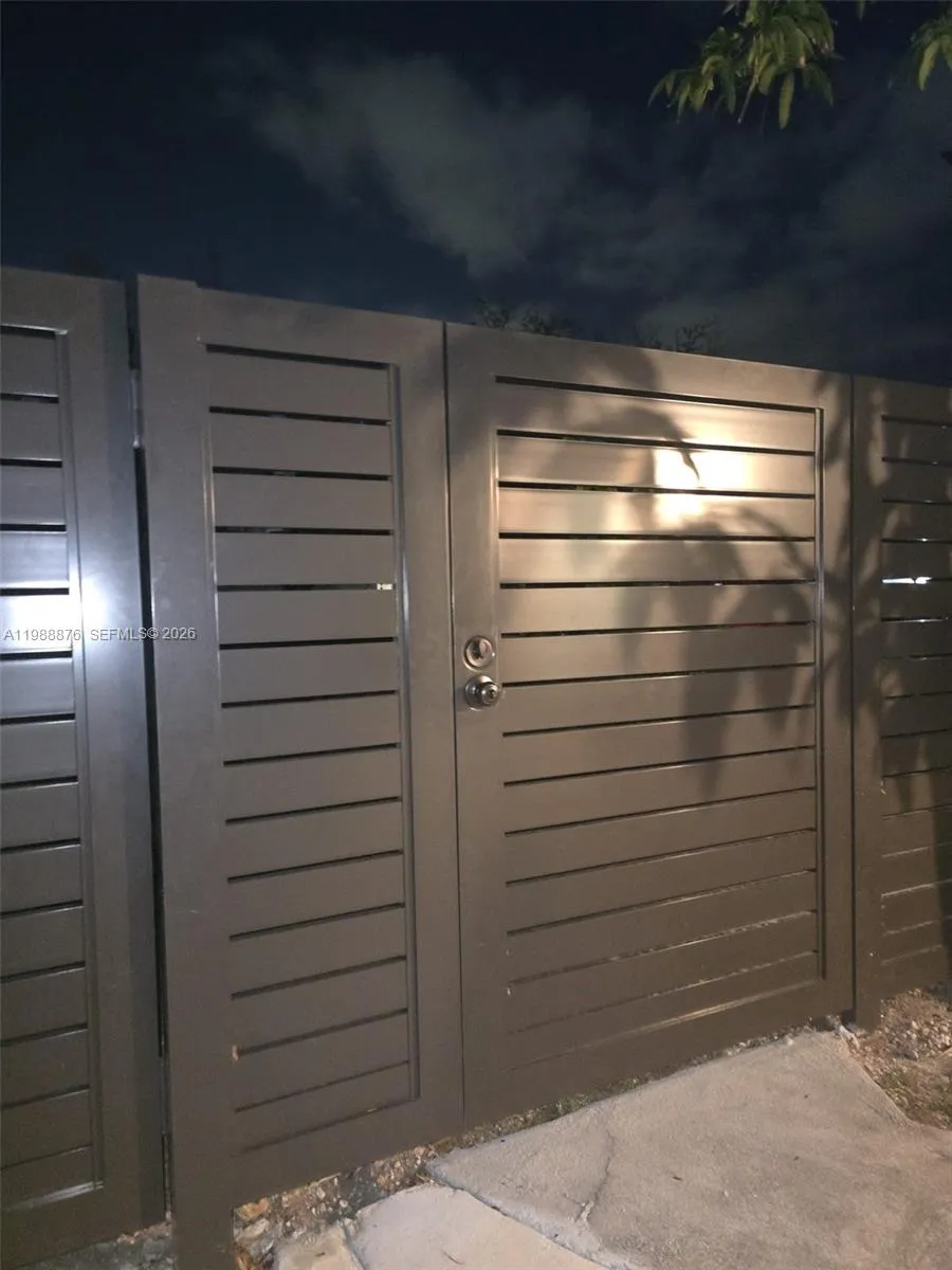 Cutler Bay, Florida 33157, ,1 BathroomBathrooms,Residential Lease,For Rent,A11988876