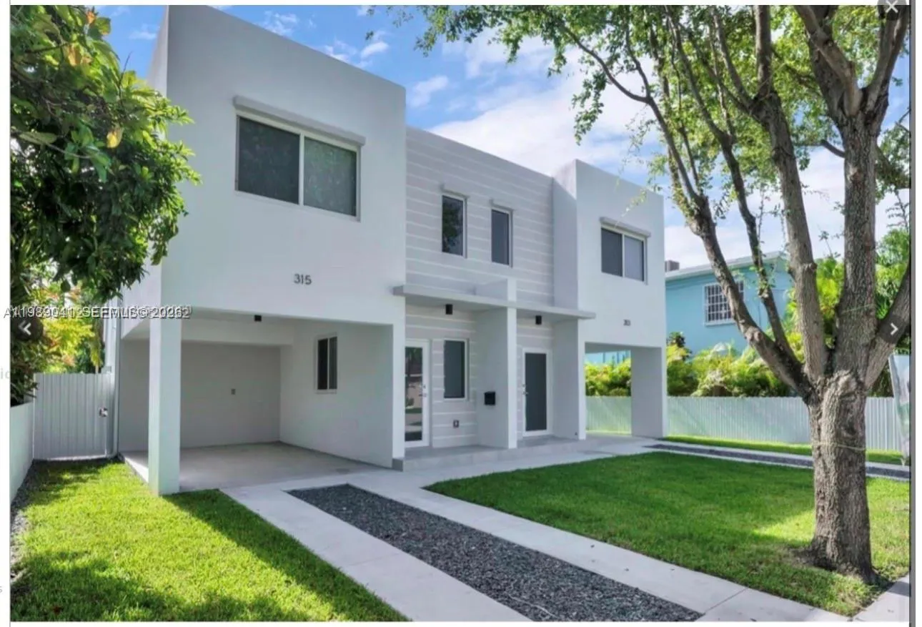 315 Nw 34th Ave 315, Miami, Florida 33125, Miami, Florida 33125, 3 Bedrooms Bedrooms, ,2 BathroomsBathrooms,Residential Lease,For Rent,315 Nw 34th Ave 315, Miami, Florida 33125,A11989041