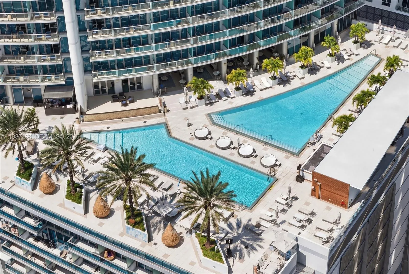 200 Biscayne Boulevard Way 5010, Miami, Florida 33, Miami, Florida 33131, 2 Bedrooms Bedrooms, ,2 BathroomsBathrooms,Residential,For Sale,200 Biscayne Boulevard Way 5010, Miami, Florida 33,A11987238