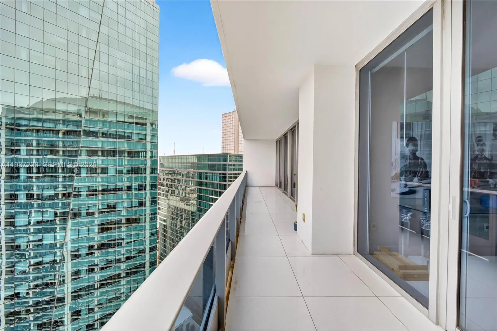 200 Biscayne Boulevard Way 5010, Miami, Florida 33, Miami, Florida 33131, 2 Bedrooms Bedrooms, ,2 BathroomsBathrooms,Residential,For Sale,200 Biscayne Boulevard Way 5010, Miami, Florida 33,A11987238