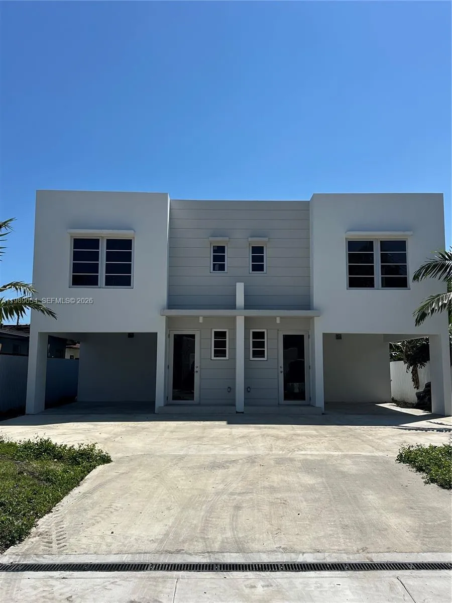 2802 Sw 5th St 2802, Miami, Florida 33135, Miami, Florida 33135, 3 Bedrooms Bedrooms, ,2 BathroomsBathrooms,Residential Lease,For Rent,2802 Sw 5th St 2802, Miami, Florida 33135,A11989054