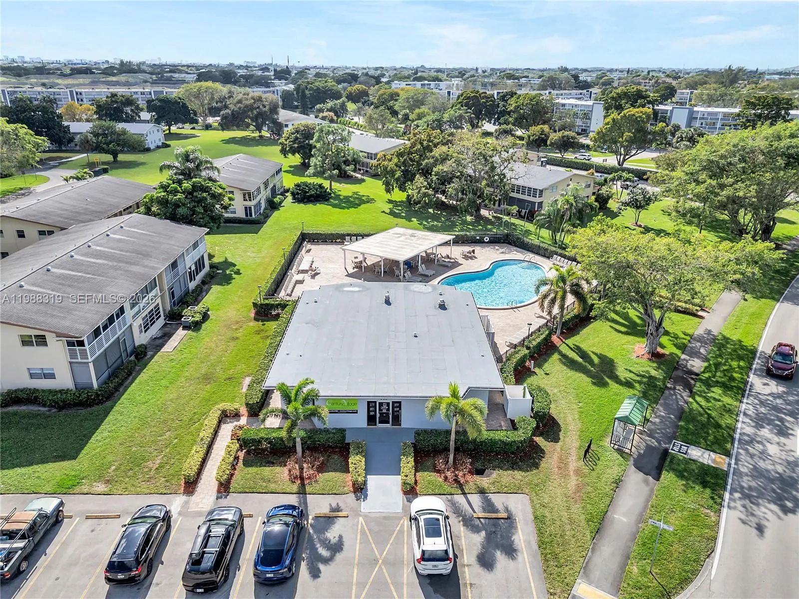 199 Prescott J 199, Deerfield Beach, Florida 33442, Deerfield Beach, Florida 33442, 2 Bedrooms Bedrooms, ,1 BathroomBathrooms,Residential,For Sale,199 Prescott J 199, Deerfield Beach, Florida 33442,A11988319