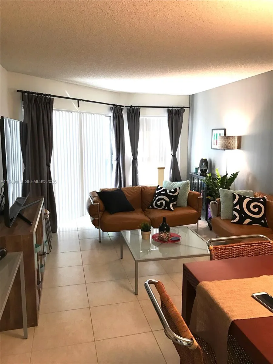 8811 Sw 132nd Pl 207cw, Miami, Florida 33186, Miami, Florida 33186, 1 Bedroom Bedrooms, ,1 BathroomBathrooms,Residential Lease,For Rent,8811 Sw 132nd Pl 207cw, Miami, Florida 33186,A11989112