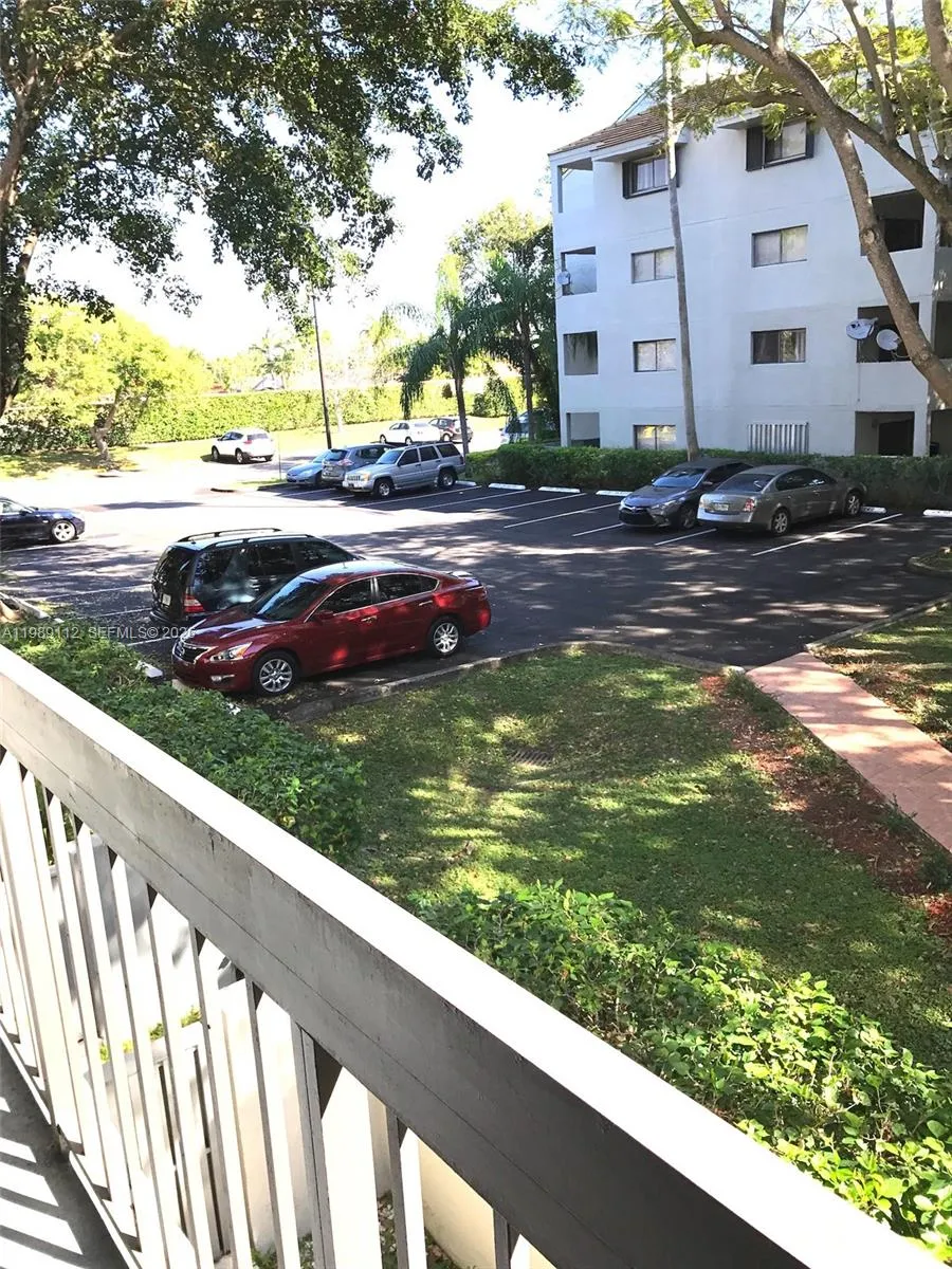 8811 Sw 132nd Pl 207cw, Miami, Florida 33186, Miami, Florida 33186, 1 Bedroom Bedrooms, ,1 BathroomBathrooms,Residential Lease,For Rent,8811 Sw 132nd Pl 207cw, Miami, Florida 33186,A11989112