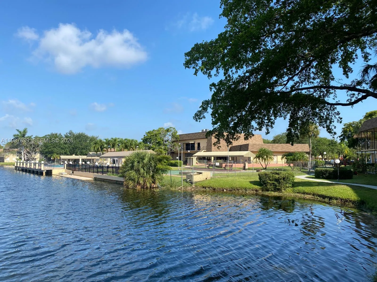 516 Briarwood Cir 1-51, Hollywood, Florida 33024, Hollywood, Florida 33024, 2 Bedrooms Bedrooms, ,2 BathroomsBathrooms,Residential Lease,For Rent,516 Briarwood Cir 1-51, Hollywood, Florida 33024,A11987639