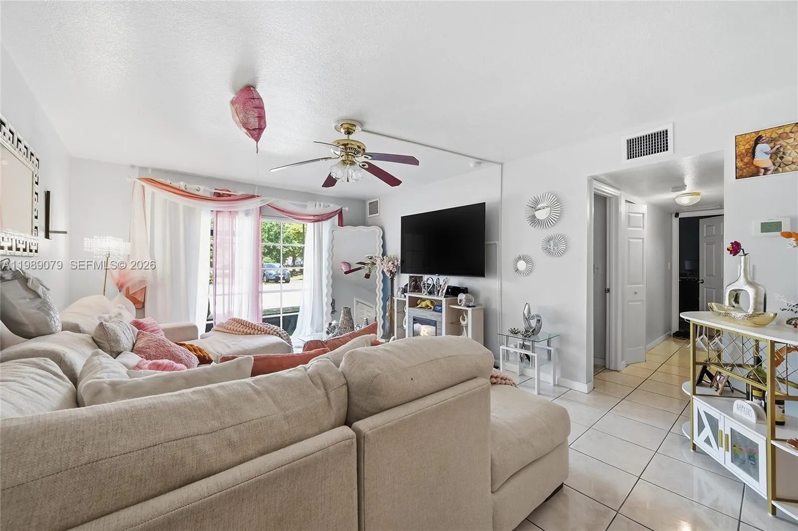 2970 Nw 55th Ave 1c, Lauderhill, Florida 33313, Lauderhill, Florida 33313, 2 Bedrooms Bedrooms, ,2 BathroomsBathrooms,Residential,For Sale,2970 Nw 55th Ave 1c, Lauderhill, Florida 33313,A11989079