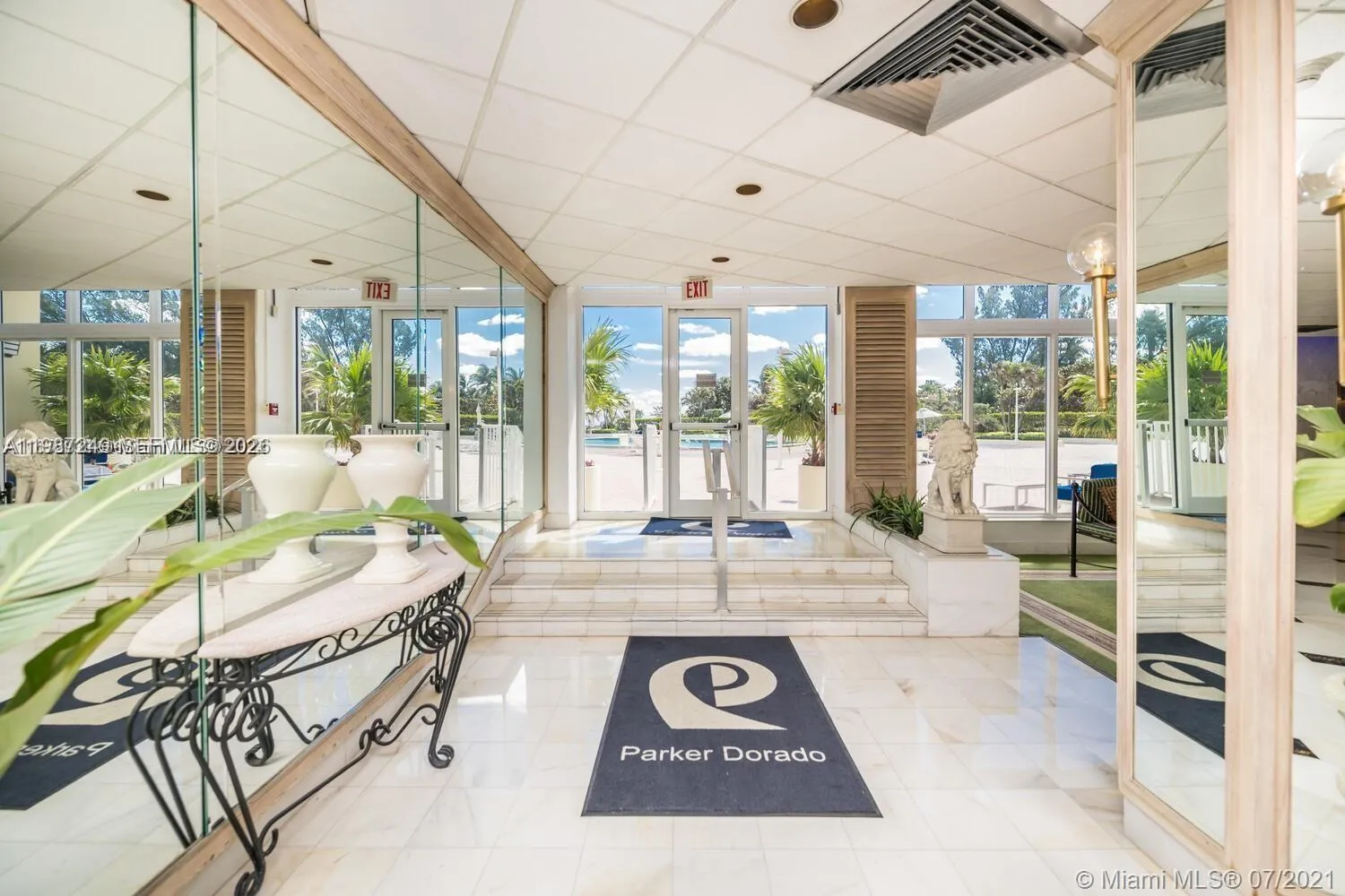 Hallandale Beach, Florida 33009, 2 Bedrooms Bedrooms, ,2 BathroomsBathrooms,Residential,For Sale,A11987249