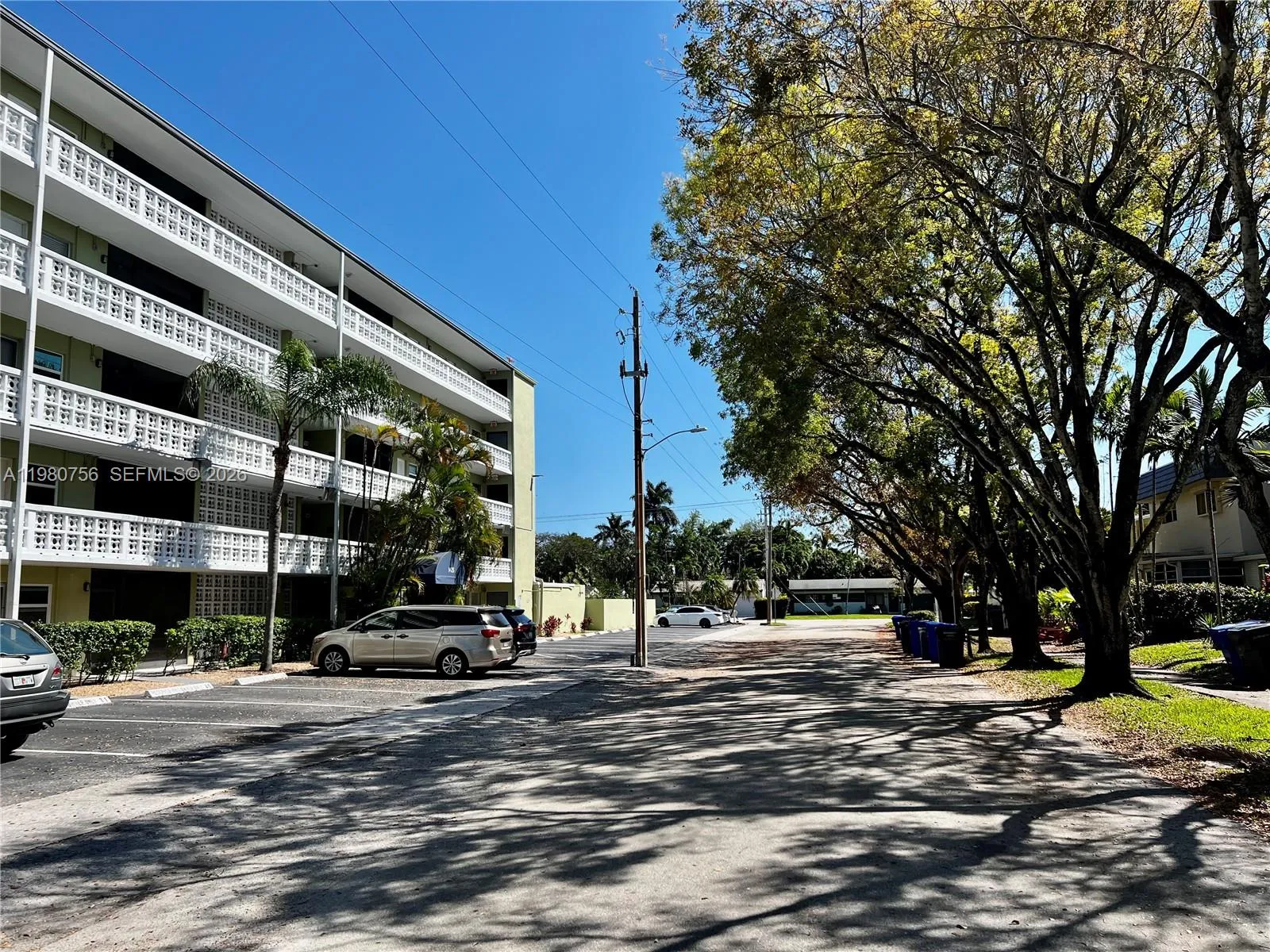 1425 Arthur St 402a, Hollywood, Florida 33020, Hollywood, Florida 33020, 1 Bedroom Bedrooms, ,1 BathroomBathrooms,Residential Lease,For Rent,1425 Arthur St 402a, Hollywood, Florida 33020,A11980756