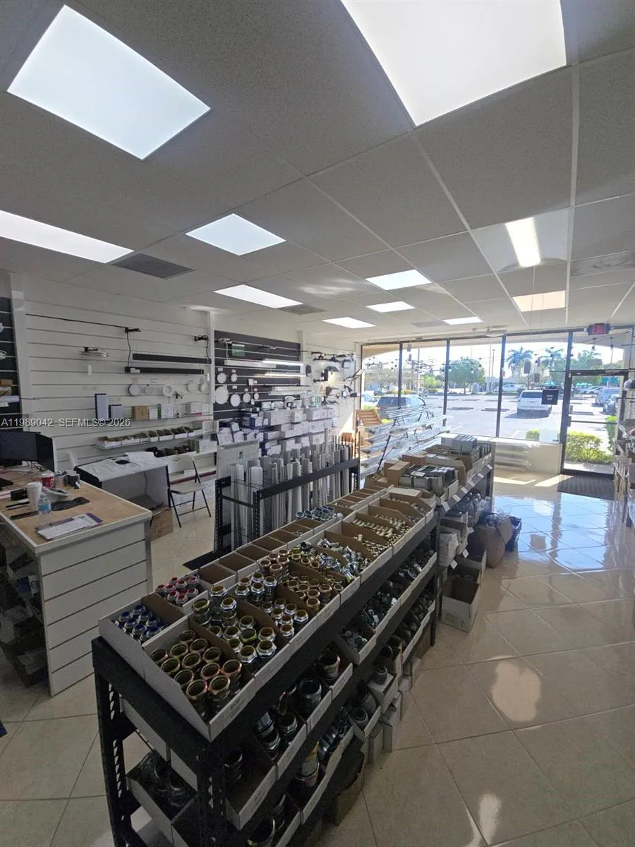 207 S Federal, Pompano Beach, Florida 33062, Pompano Beach, Florida 33062, ,Business Opportunity,For Sale,207 S Federal, Pompano Beach, Florida 33062,A11989042