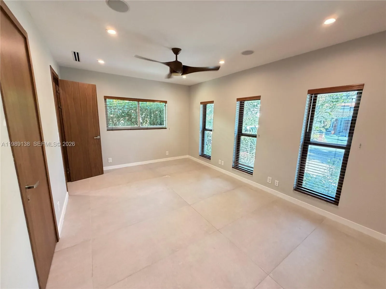 3200 Ne 165th St, North Miami Beach, Florida 33160, North Miami Beach, Florida 33160, 4 Bedrooms Bedrooms, ,2 BathroomsBathrooms,Residential Lease,For Rent,3200 Ne 165th St, North Miami Beach, Florida 33160,A11989138