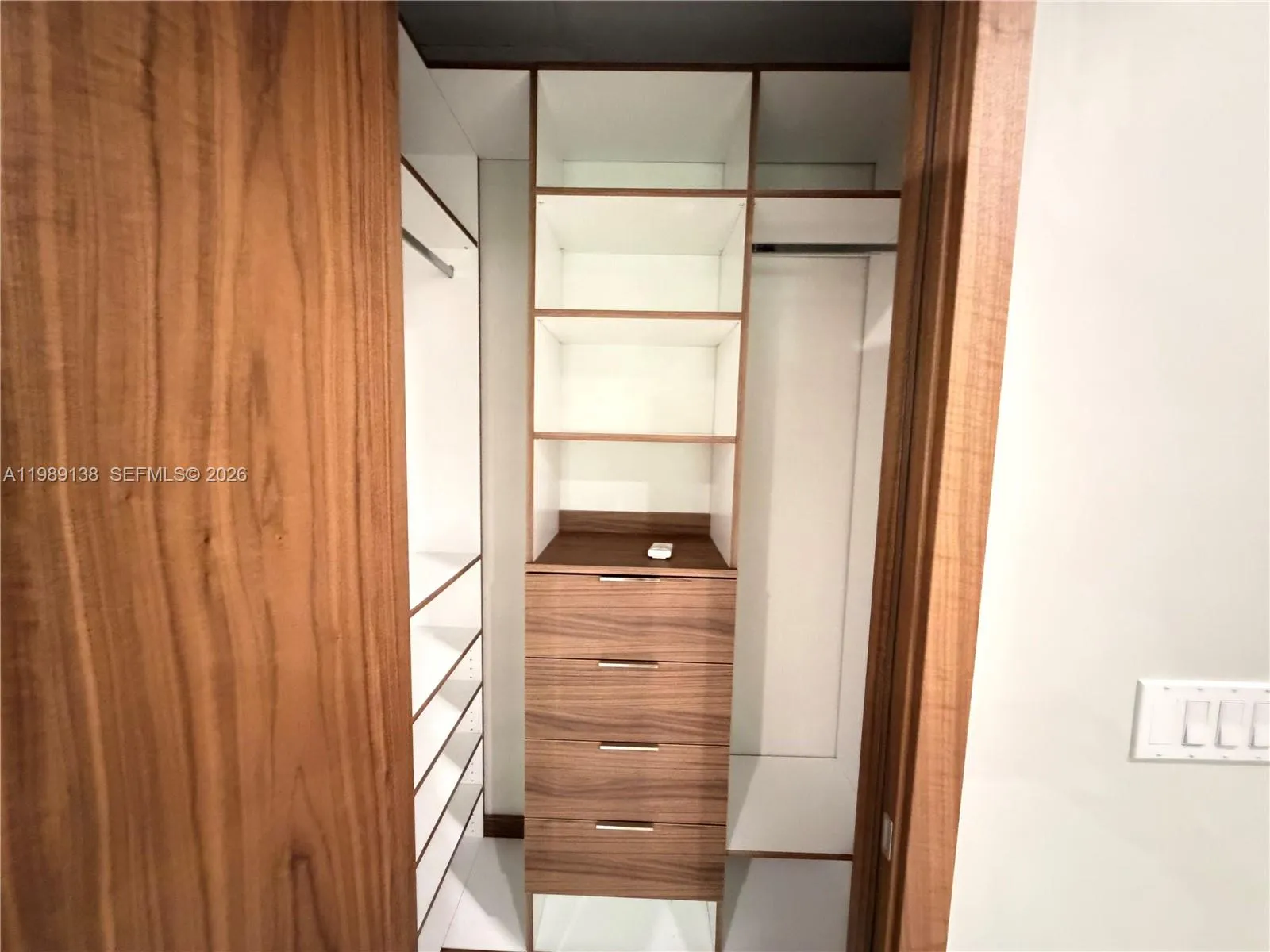 3200 Ne 165th St, North Miami Beach, Florida 33160, North Miami Beach, Florida 33160, 4 Bedrooms Bedrooms, ,2 BathroomsBathrooms,Residential Lease,For Rent,3200 Ne 165th St, North Miami Beach, Florida 33160,A11989138