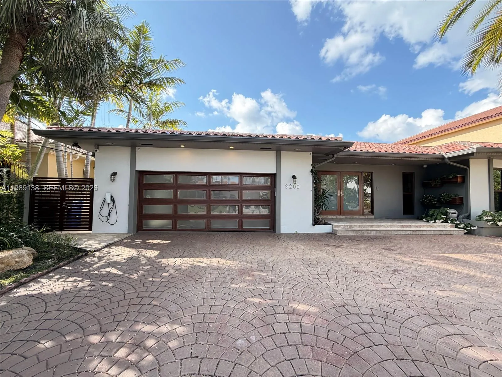 3200 Ne 165th St, North Miami Beach, Florida 33160, North Miami Beach, Florida 33160, 4 Bedrooms Bedrooms, ,2 BathroomsBathrooms,Residential Lease,For Rent,3200 Ne 165th St, North Miami Beach, Florida 33160,A11989138