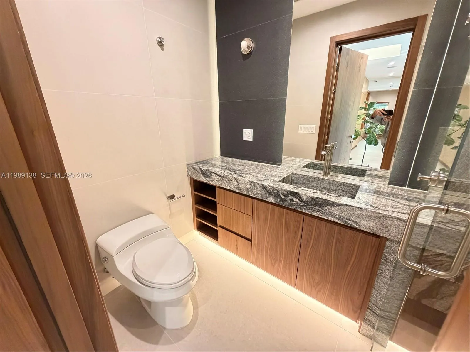 3200 Ne 165th St, North Miami Beach, Florida 33160, North Miami Beach, Florida 33160, 4 Bedrooms Bedrooms, ,2 BathroomsBathrooms,Residential Lease,For Rent,3200 Ne 165th St, North Miami Beach, Florida 33160,A11989138