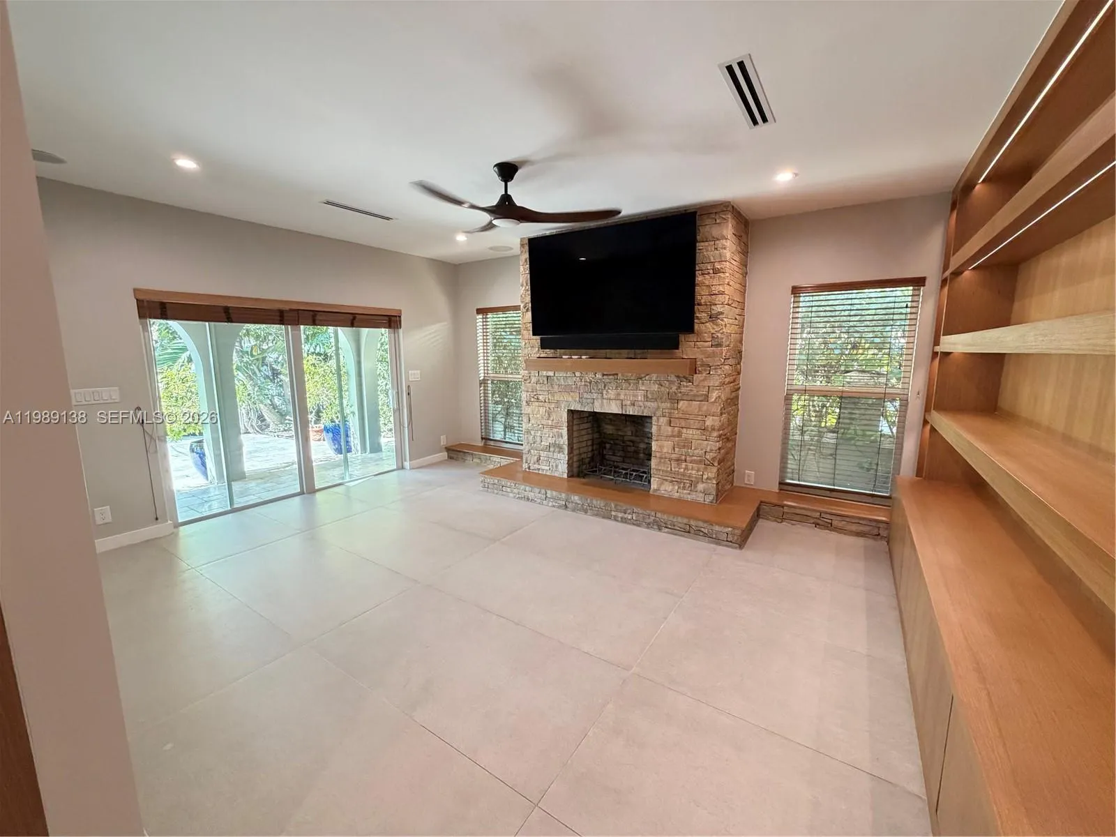 3200 Ne 165th St, North Miami Beach, Florida 33160, North Miami Beach, Florida 33160, 4 Bedrooms Bedrooms, ,2 BathroomsBathrooms,Residential Lease,For Rent,3200 Ne 165th St, North Miami Beach, Florida 33160,A11989138