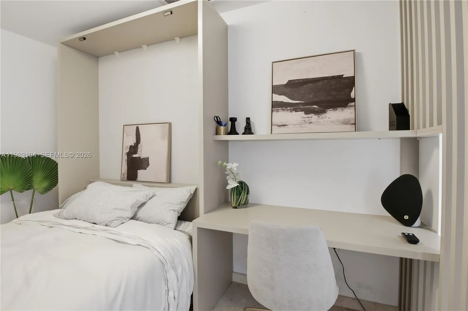 88 Sw 7th St 2404, Miami, Florida 33131, Miami, Florida 33131, 2 Bedrooms Bedrooms, ,2 BathroomsBathrooms,Residential,For Sale,88 Sw 7th St 2404, Miami, Florida 33131,A11989104