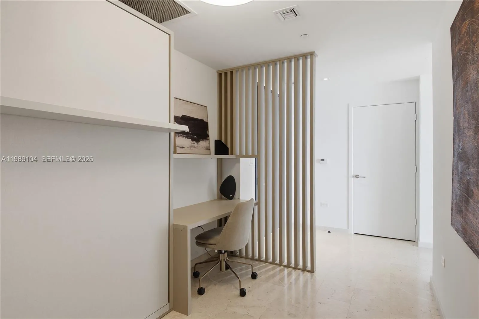88 Sw 7th St 2404, Miami, Florida 33131, Miami, Florida 33131, 2 Bedrooms Bedrooms, ,2 BathroomsBathrooms,Residential,For Sale,88 Sw 7th St 2404, Miami, Florida 33131,A11989104