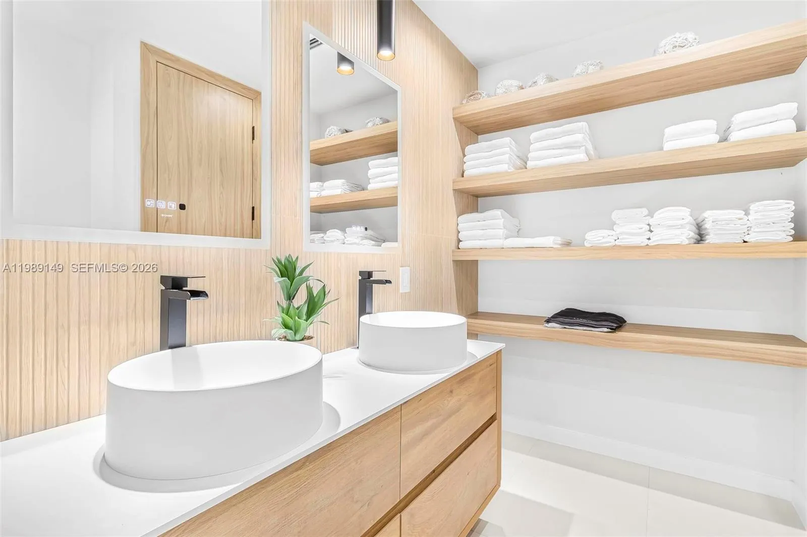 18490 Sw 83rd Pl, Cutler Bay, Florida 33157, Cutler Bay, Florida 33157, 6 Bedrooms Bedrooms, ,4 BathroomsBathrooms,Residential,For Sale,18490 Sw 83rd Pl, Cutler Bay, Florida 33157,A11989149