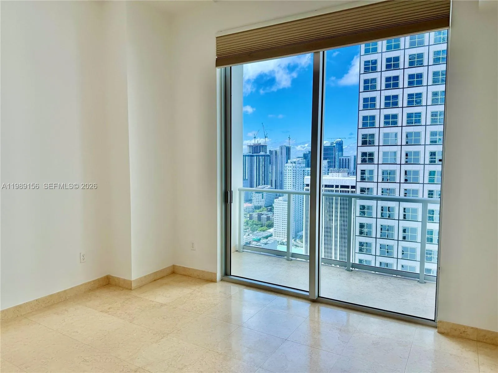 300 S Biscayne Blvd Ph-3805, Miami, Florida 33131, Miami, Florida 33131, 1 Bedroom Bedrooms, ,1 BathroomBathrooms,Residential Lease,For Rent,300 S Biscayne Blvd Ph-3805, Miami, Florida 33131,A11989156