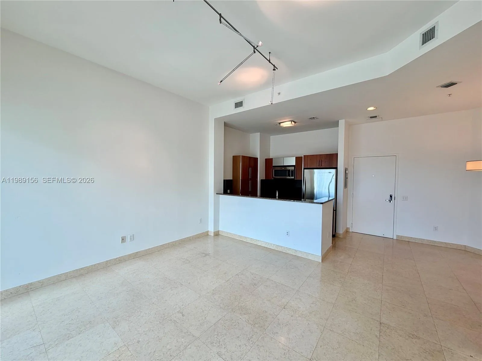 300 S Biscayne Blvd Ph-3805, Miami, Florida 33131, Miami, Florida 33131, 1 Bedroom Bedrooms, ,1 BathroomBathrooms,Residential Lease,For Rent,300 S Biscayne Blvd Ph-3805, Miami, Florida 33131,A11989156