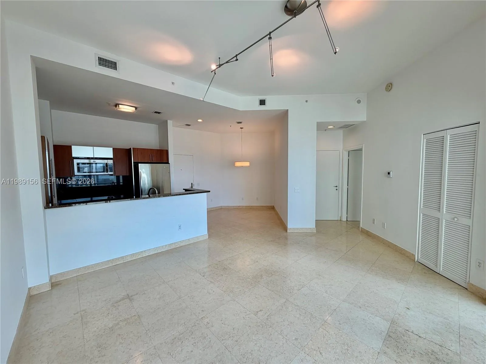 300 S Biscayne Blvd Ph-3805, Miami, Florida 33131, Miami, Florida 33131, 1 Bedroom Bedrooms, ,1 BathroomBathrooms,Residential Lease,For Rent,300 S Biscayne Blvd Ph-3805, Miami, Florida 33131,A11989156