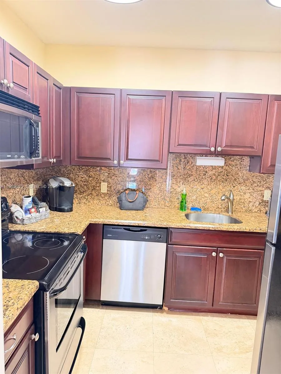 8821 Wiles Rd 108, Coral Springs, Florida 33067, Coral Springs, Florida 33067, 3 Bedrooms Bedrooms, ,2 BathroomsBathrooms,Residential,For Sale,8821 Wiles Rd 108, Coral Springs, Florida 33067,A11989025