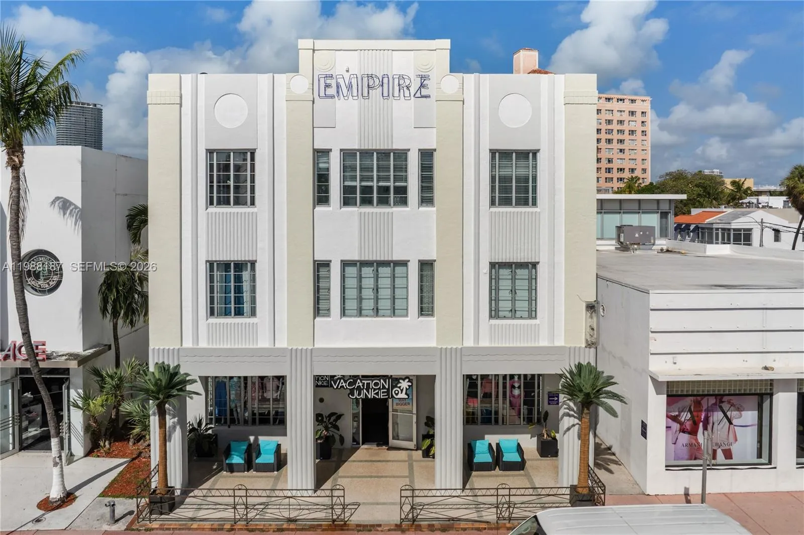 750 Collins Ave 302, Miami Beach, Florida 33139, Miami Beach, Florida 33139, 2 Bedrooms Bedrooms, ,1 BathroomBathrooms,Residential,For Sale,750 Collins Ave 302, Miami Beach, Florida 33139,A11988187
