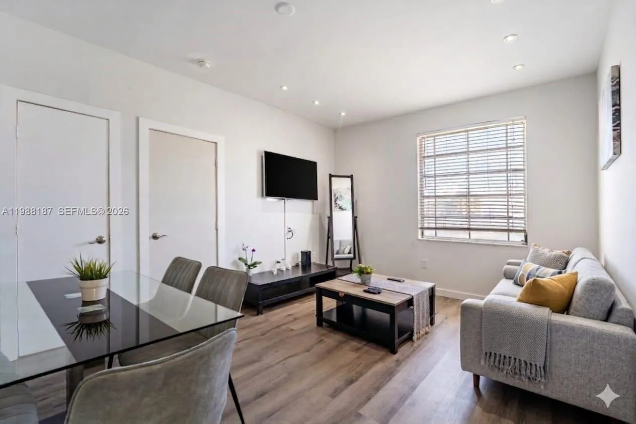 750 Collins Ave 302, Miami Beach, Florida 33139, Miami Beach, Florida 33139, 2 Bedrooms Bedrooms, ,1 BathroomBathrooms,Residential,For Sale,750 Collins Ave 302, Miami Beach, Florida 33139,A11988187