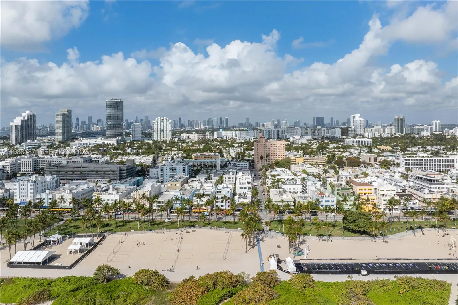 750 Collins Ave 302, Miami Beach, Florida 33139, Miami Beach, Florida 33139, 2 Bedrooms Bedrooms, ,1 BathroomBathrooms,Residential,For Sale,750 Collins Ave 302, Miami Beach, Florida 33139,A11988187