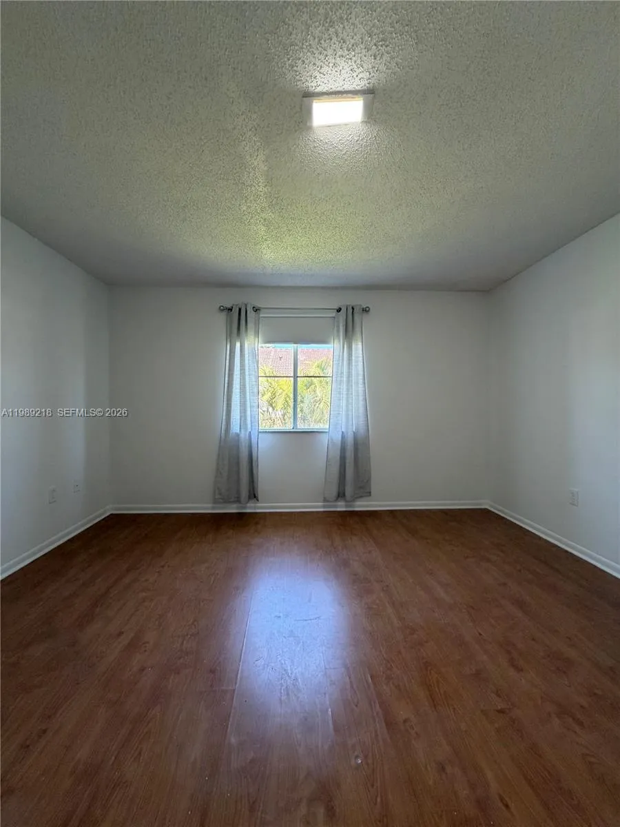 4768 Nw 114th Ave 201-4, Doral, Florida 33178, Doral, Florida 33178, 3 Bedrooms Bedrooms, ,2 BathroomsBathrooms,Residential Lease,For Rent,4768 Nw 114th Ave 201-4, Doral, Florida 33178,A11989218