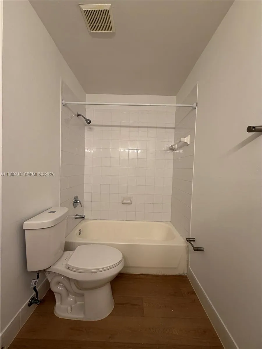 4768 Nw 114th Ave 201-4, Doral, Florida 33178, Doral, Florida 33178, 3 Bedrooms Bedrooms, ,2 BathroomsBathrooms,Residential Lease,For Rent,4768 Nw 114th Ave 201-4, Doral, Florida 33178,A11989218