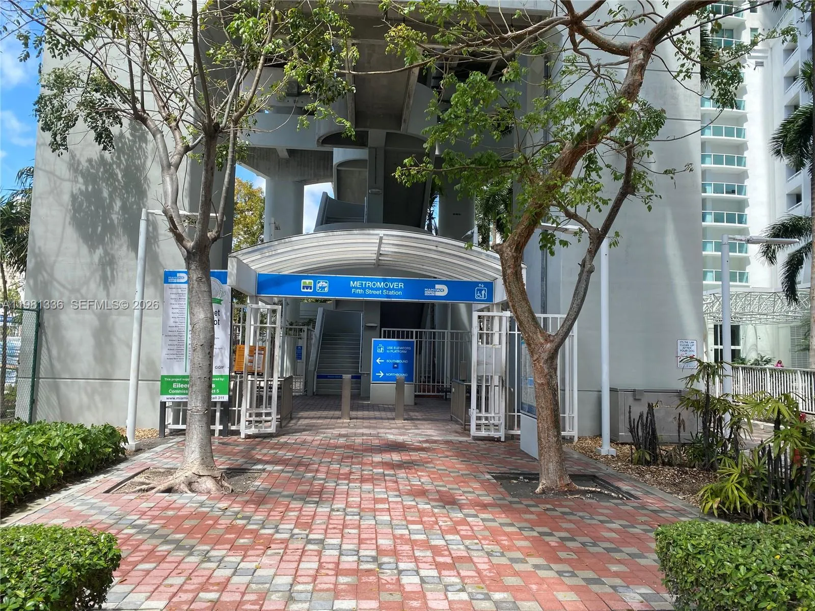 41 Se 5th St 804, Miami, Florida 33131, Miami, Florida 33131, 1 Bedroom Bedrooms, ,1 BathroomBathrooms,Residential Lease,For Rent,41 Se 5th St 804, Miami, Florida 33131,A11981336