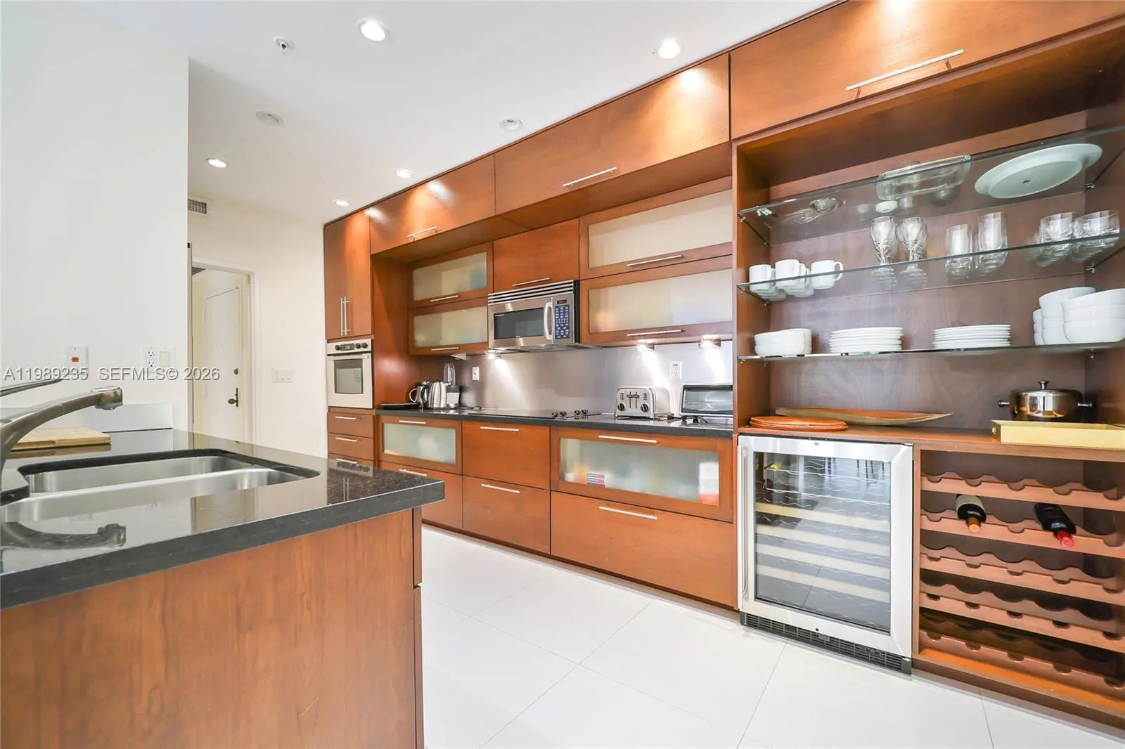 251 Crandon Blvd 136, Key Biscayne, Florida 33149, Key Biscayne, Florida 33149, 2 Bedrooms Bedrooms, ,2 BathroomsBathrooms,Residential Lease,For Rent,251 Crandon Blvd 136, Key Biscayne, Florida 33149,A11989235