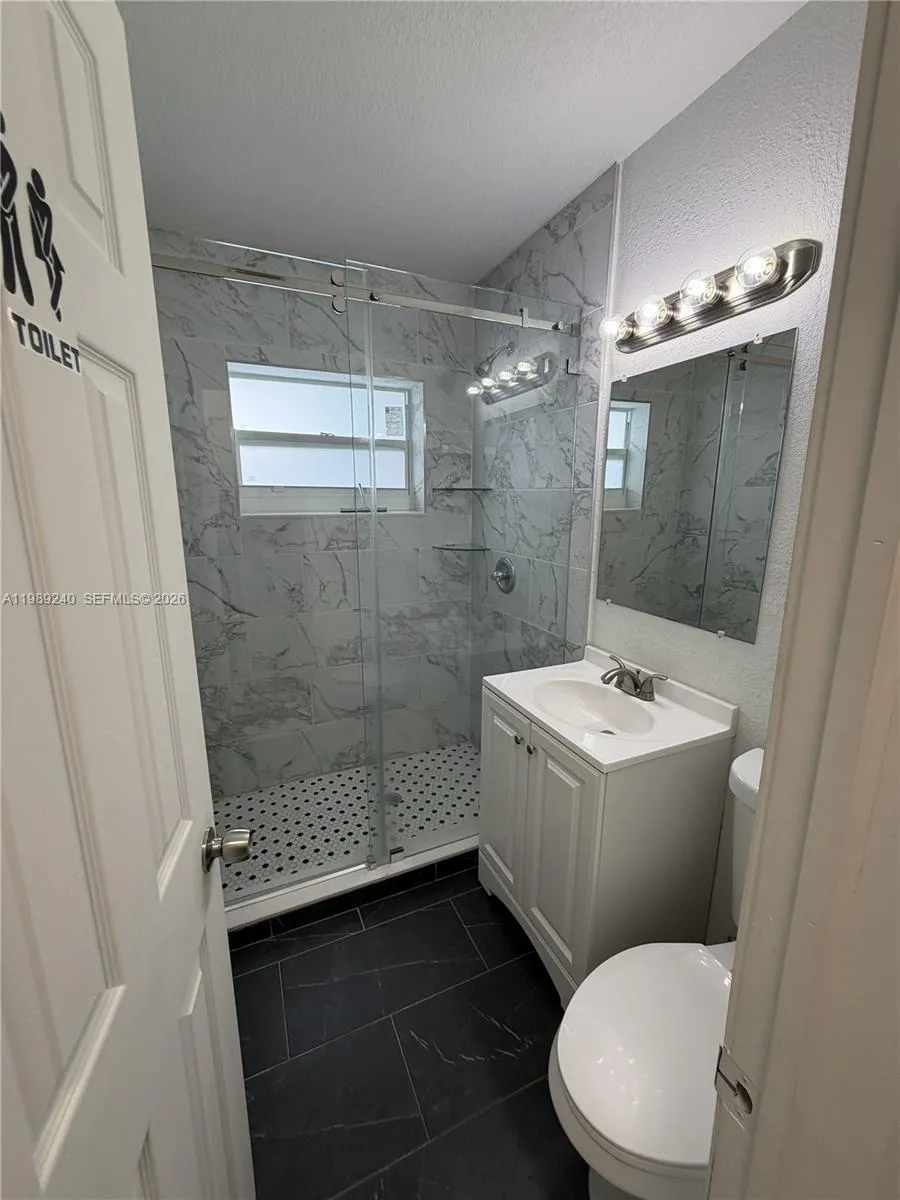 3950 Nw 171st Ter, Miami Gardens, Florida 33055, Miami Gardens, Florida 33055, 3 Bedrooms Bedrooms, ,2 BathroomsBathrooms,Residential,For Sale,3950 Nw 171st Ter, Miami Gardens, Florida 33055,A11989240