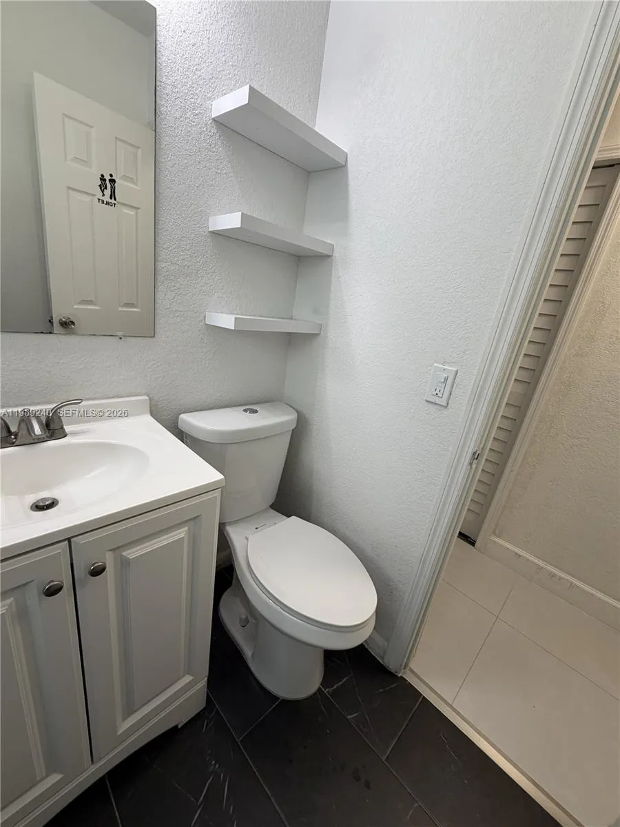 3950 Nw 171st Ter, Miami Gardens, Florida 33055, Miami Gardens, Florida 33055, 3 Bedrooms Bedrooms, ,2 BathroomsBathrooms,Residential,For Sale,3950 Nw 171st Ter, Miami Gardens, Florida 33055,A11989240