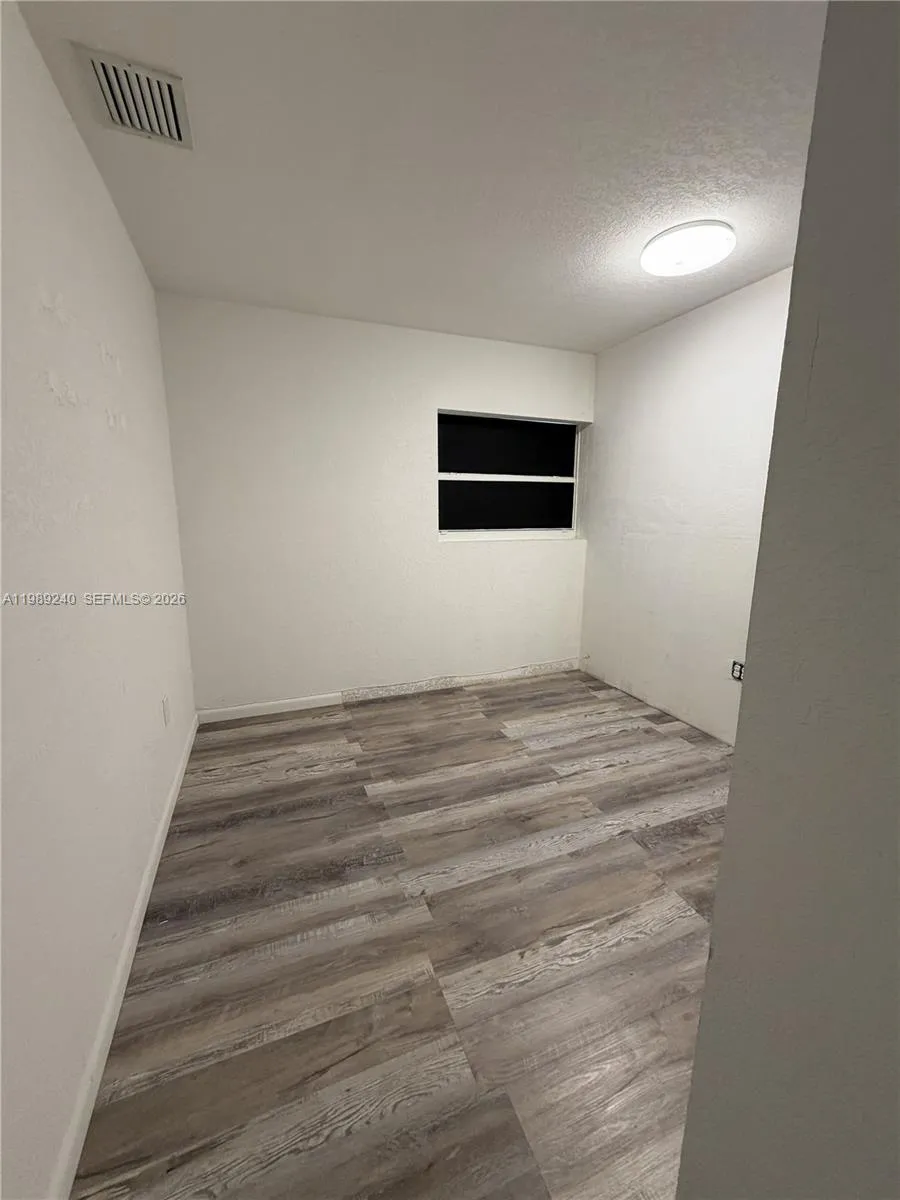3950 Nw 171st Ter, Miami Gardens, Florida 33055, Miami Gardens, Florida 33055, 3 Bedrooms Bedrooms, ,2 BathroomsBathrooms,Residential,For Sale,3950 Nw 171st Ter, Miami Gardens, Florida 33055,A11989240