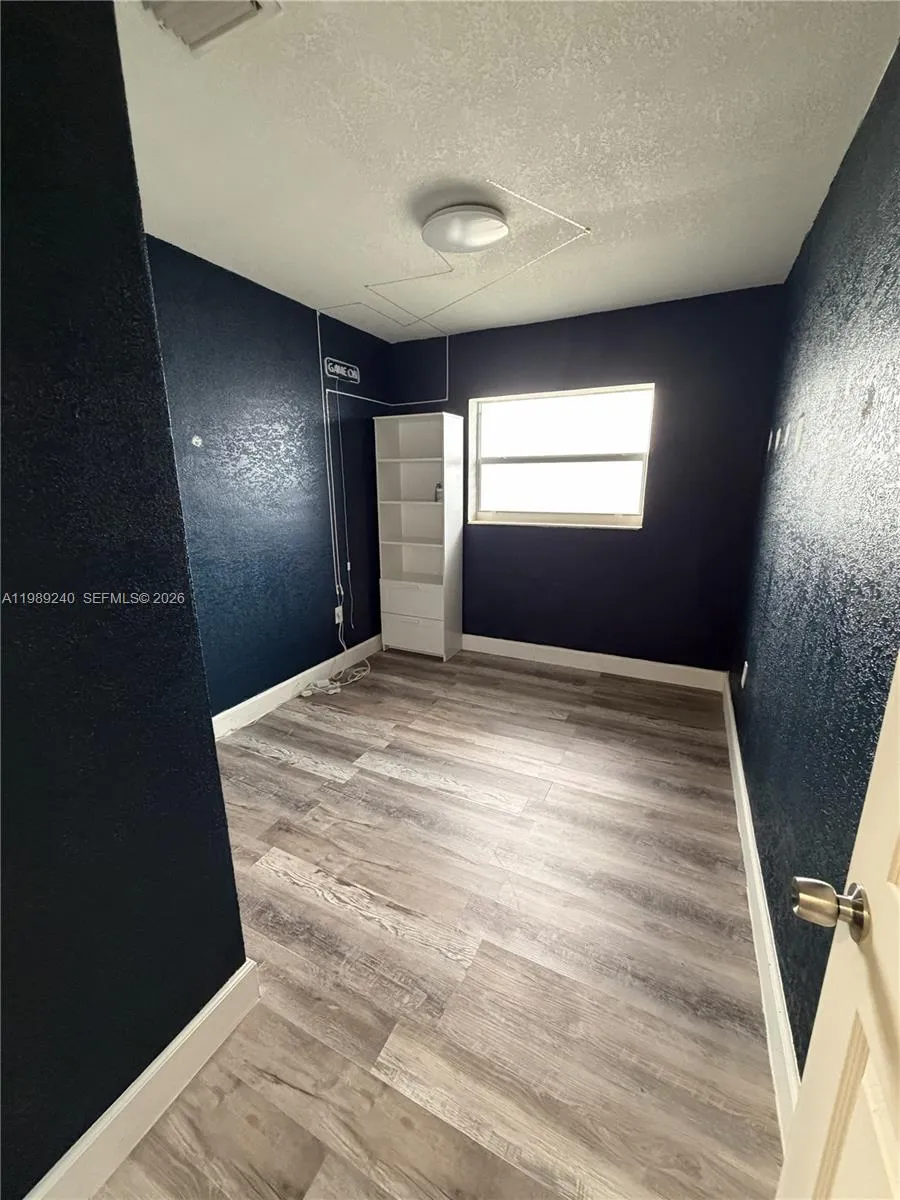 3950 Nw 171st Ter, Miami Gardens, Florida 33055, Miami Gardens, Florida 33055, 3 Bedrooms Bedrooms, ,2 BathroomsBathrooms,Residential,For Sale,3950 Nw 171st Ter, Miami Gardens, Florida 33055,A11989240