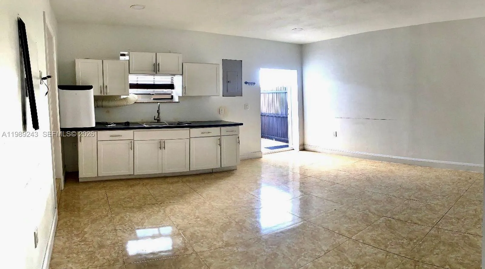 14855 Sw 174th St 1, Miami, Florida 33187, Miami, Florida 33187, 1 Bedroom Bedrooms, ,1 BathroomBathrooms,Residential Lease,For Rent,14855 Sw 174th St 1, Miami, Florida 33187,A11989243