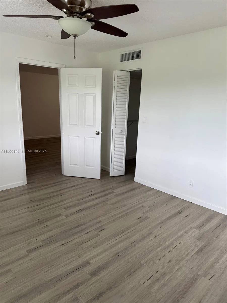 6301 N Fall Circle Dr 213, Lauderhill, Florida 333, Lauderhill, Florida 33319, 2 Bedrooms Bedrooms, ,2 BathroomsBathrooms,Residential,For Sale,6301 N Fall Circle Dr 213, Lauderhill, Florida 333,A11966148