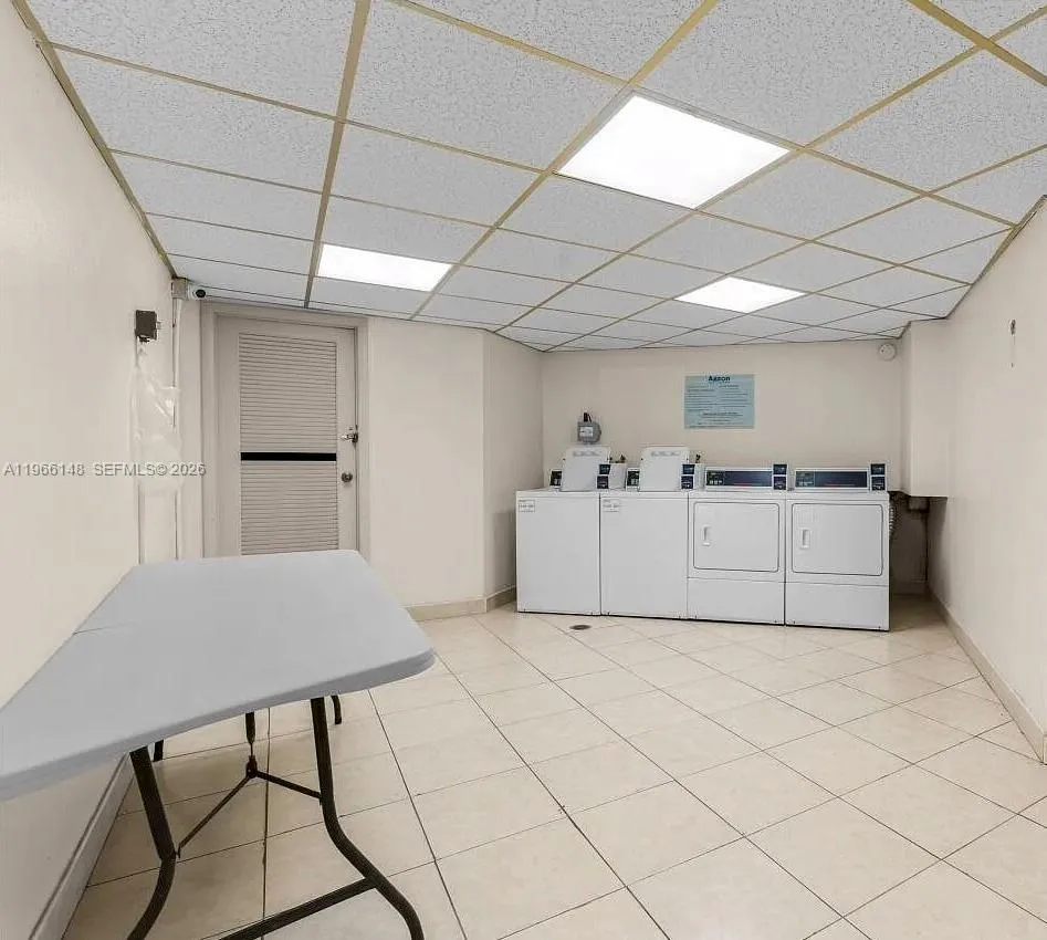 6301 N Fall Circle Dr 213, Lauderhill, Florida 333, Lauderhill, Florida 33319, 2 Bedrooms Bedrooms, ,2 BathroomsBathrooms,Residential,For Sale,6301 N Fall Circle Dr 213, Lauderhill, Florida 333,A11966148