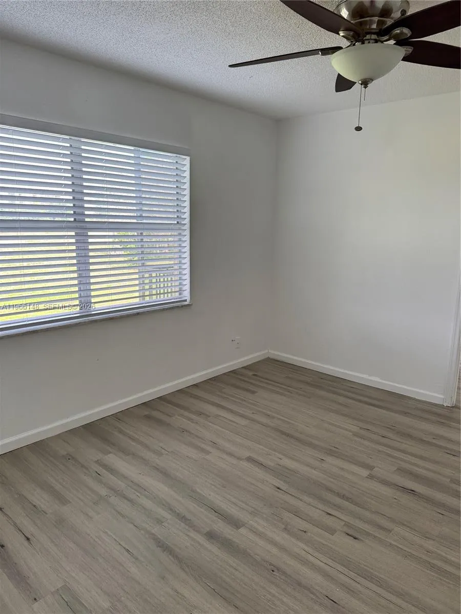 6301 N Fall Circle Dr 213, Lauderhill, Florida 333, Lauderhill, Florida 33319, 2 Bedrooms Bedrooms, ,2 BathroomsBathrooms,Residential,For Sale,6301 N Fall Circle Dr 213, Lauderhill, Florida 333,A11966148