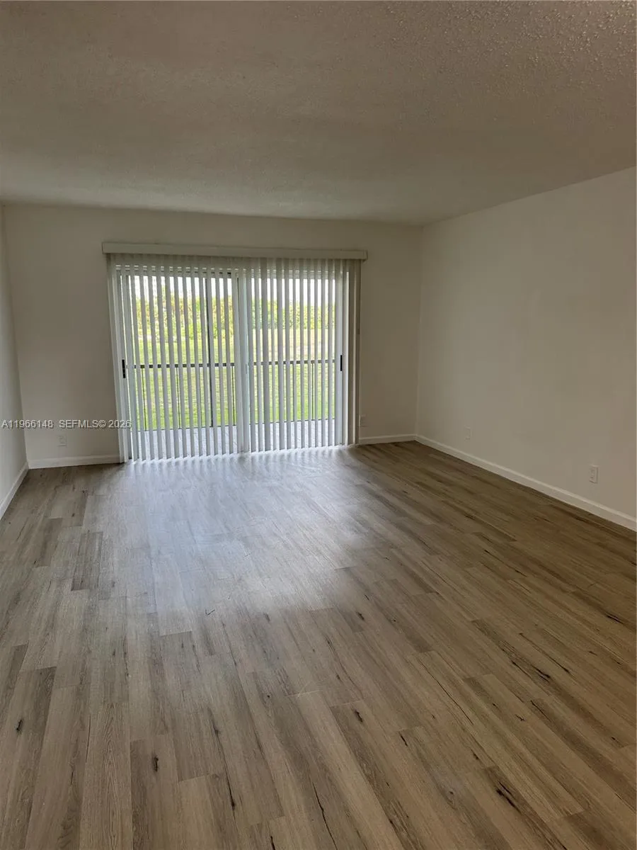 6301 N Fall Circle Dr 213, Lauderhill, Florida 333, Lauderhill, Florida 33319, 2 Bedrooms Bedrooms, ,2 BathroomsBathrooms,Residential,For Sale,6301 N Fall Circle Dr 213, Lauderhill, Florida 333,A11966148