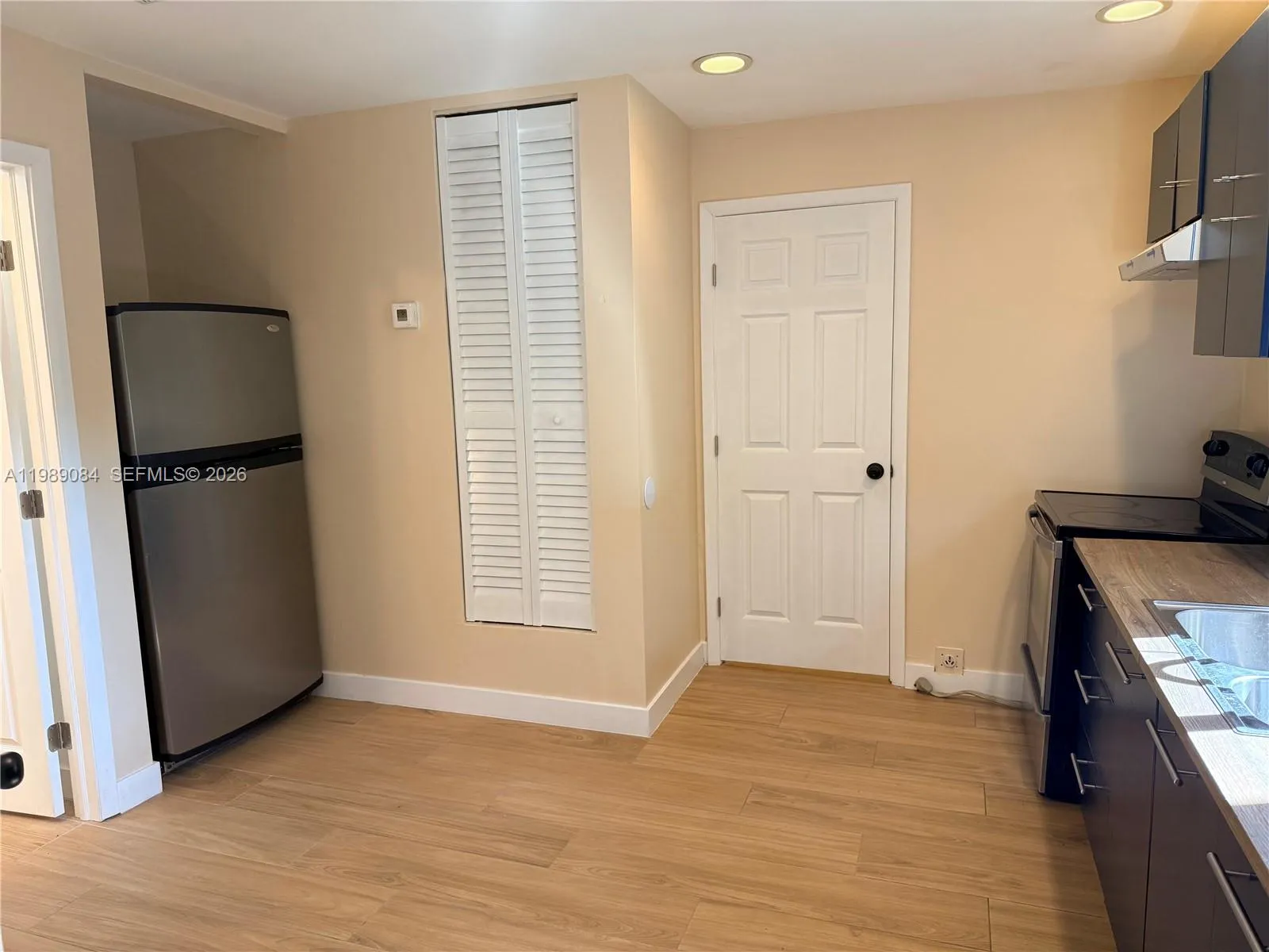 287 Ne 118th Ter D, Miami, Florida 33161, Miami, Florida 33161, 1 Bedroom Bedrooms, ,1 BathroomBathrooms,Residential Lease,For Rent,287 Ne 118th Ter D, Miami, Florida 33161,A11989084