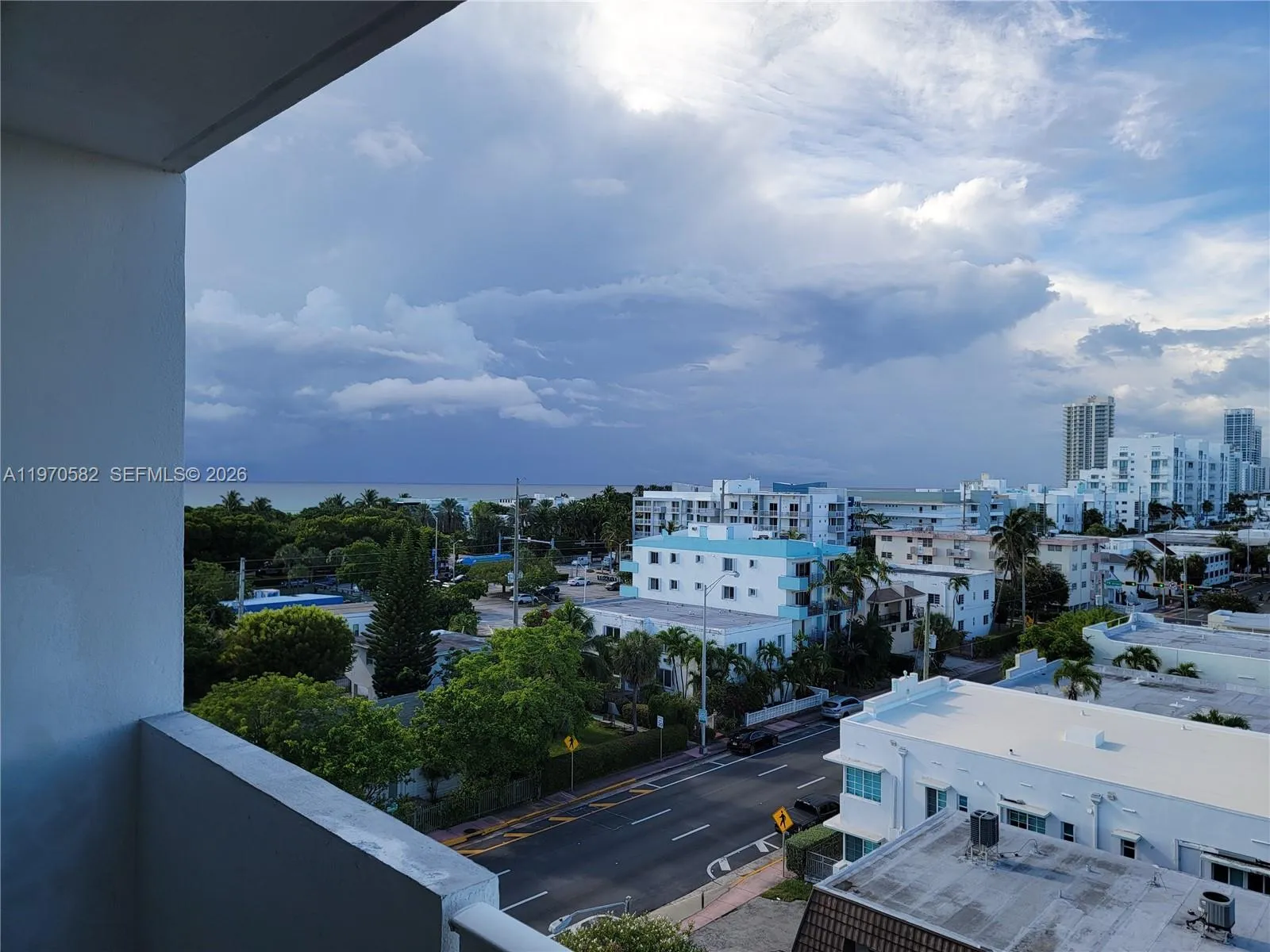 8000 Harding Ave 7a, Miami Beach, Florida 33141, Miami Beach, Florida 33141, 1 Bedroom Bedrooms, ,1 BathroomBathrooms,Residential Lease,For Rent,8000 Harding Ave 7a, Miami Beach, Florida 33141,A11970582