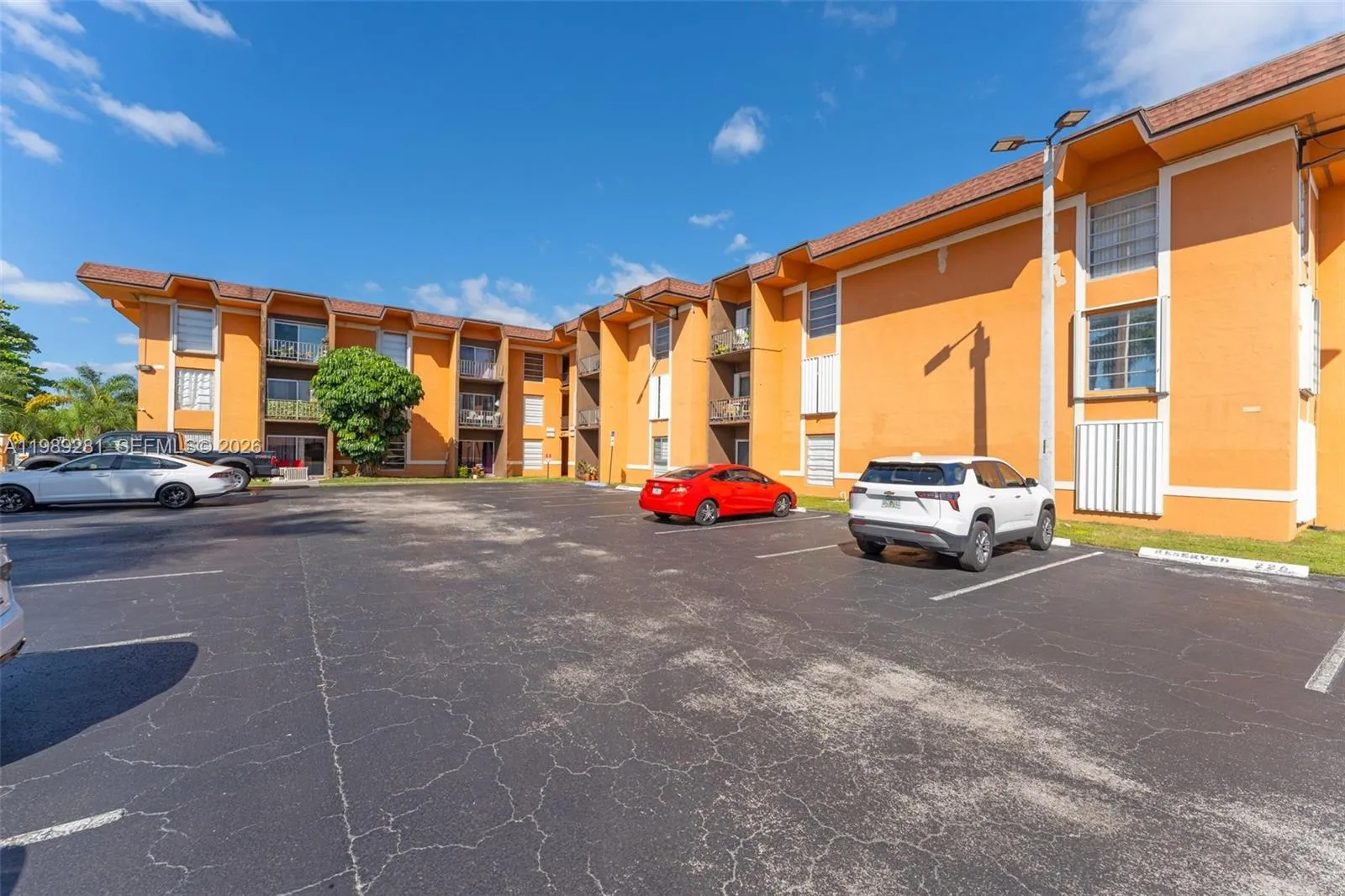 9437 Sw 76th St V25, Miami, Florida 33173, Miami, Florida 33173, 2 Bedrooms Bedrooms, ,2 BathroomsBathrooms,Residential Lease,For Rent,9437 Sw 76th St V25, Miami, Florida 33173,A11989281