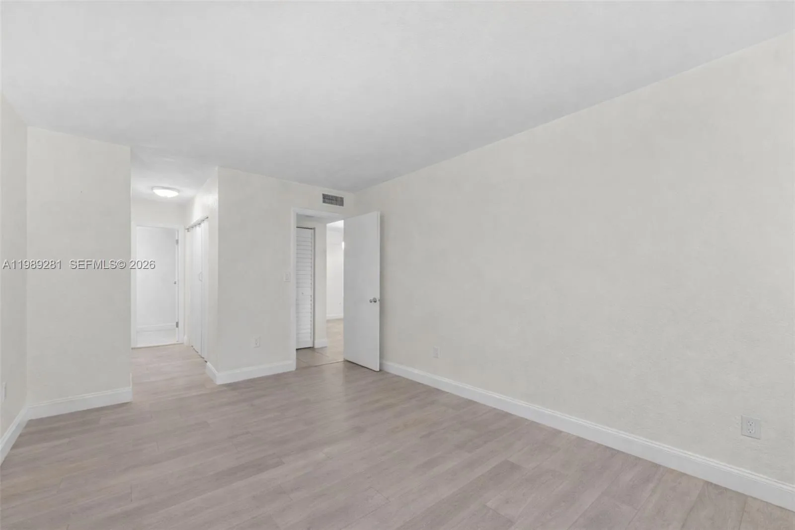 9437 Sw 76th St V25, Miami, Florida 33173, Miami, Florida 33173, 2 Bedrooms Bedrooms, ,2 BathroomsBathrooms,Residential Lease,For Rent,9437 Sw 76th St V25, Miami, Florida 33173,A11989281