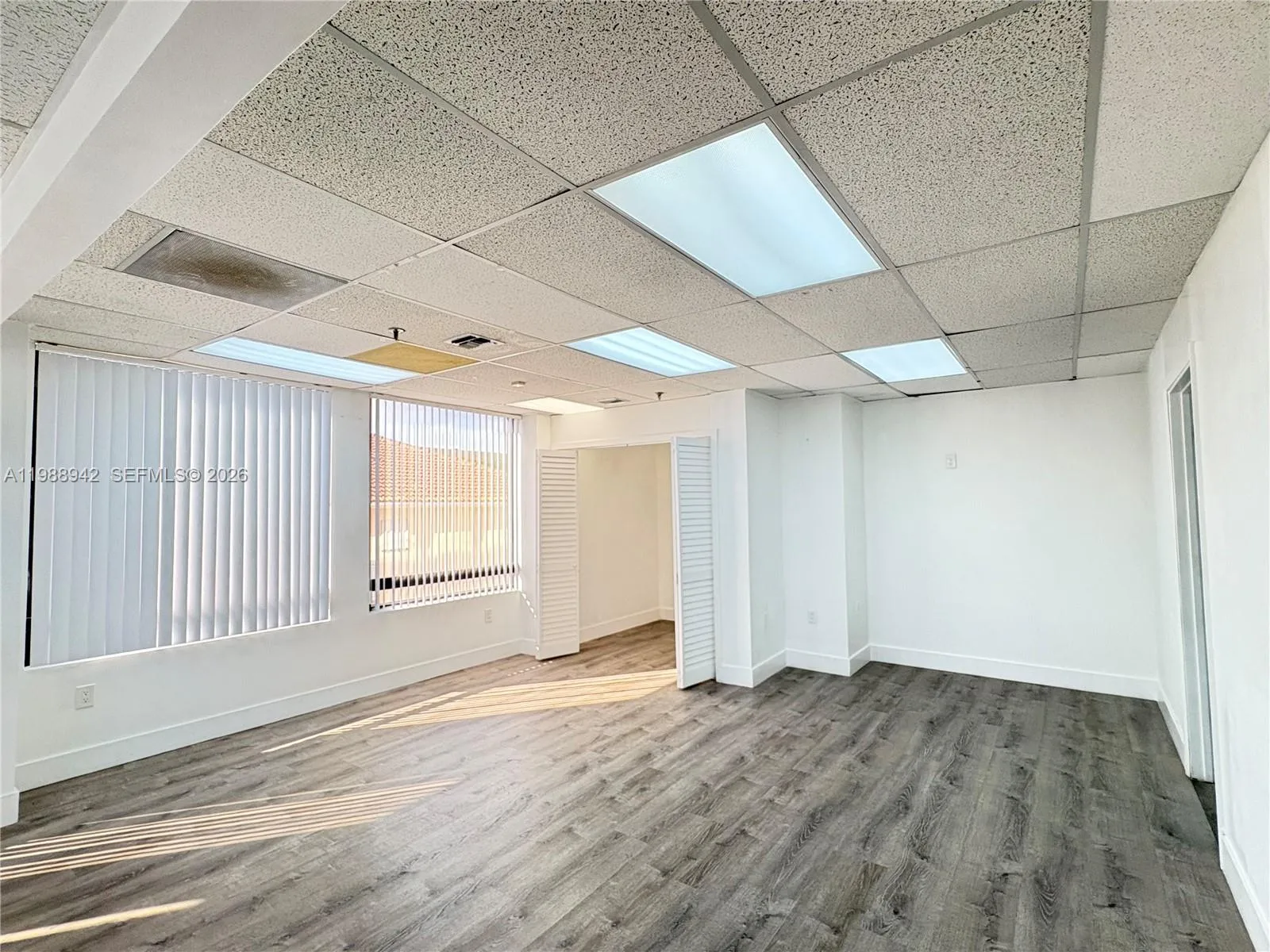 2100 W 76th St 205, Hialeah, Florida 33016, Hialeah, Florida 33016, ,Commercial Lease,For Rent,2100 W 76th St 205, Hialeah, Florida 33016,A11988942
