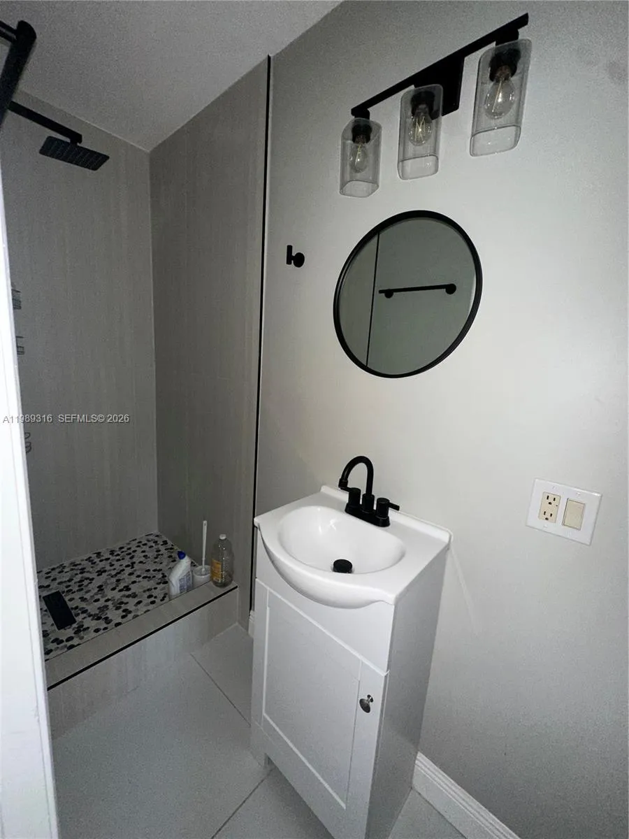 3201 Nw 4th Ter 61, Pompano Beach, Florida 33064, Pompano Beach, Florida 33064, 2 Bedrooms Bedrooms, ,1 BathroomBathrooms,Residential Lease,For Rent,3201 Nw 4th Ter 61, Pompano Beach, Florida 33064,A11989316
